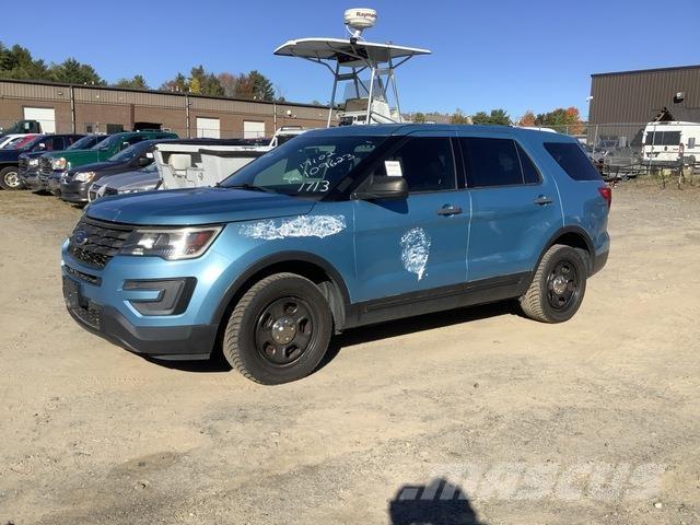 Ford Explorer Kistehergépjárművek