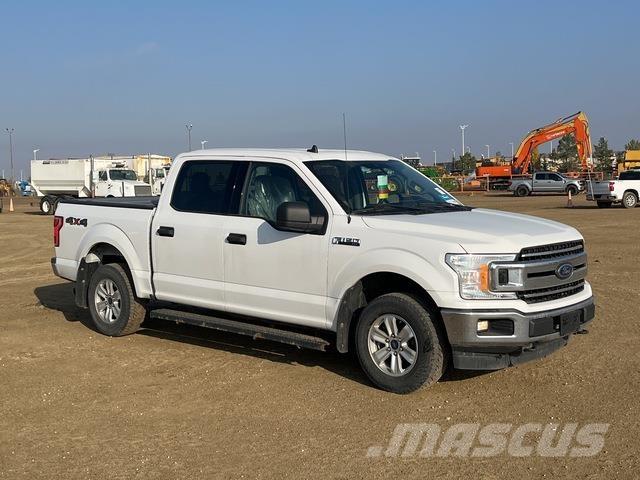 Ford F-150 Kis teherszállító/Platós kocsi