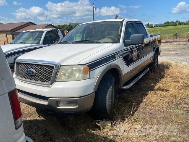 Ford F-150 Kis teherszállító/Platós kocsi