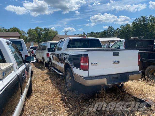 Ford F-150 Kis teherszállító/Platós kocsi