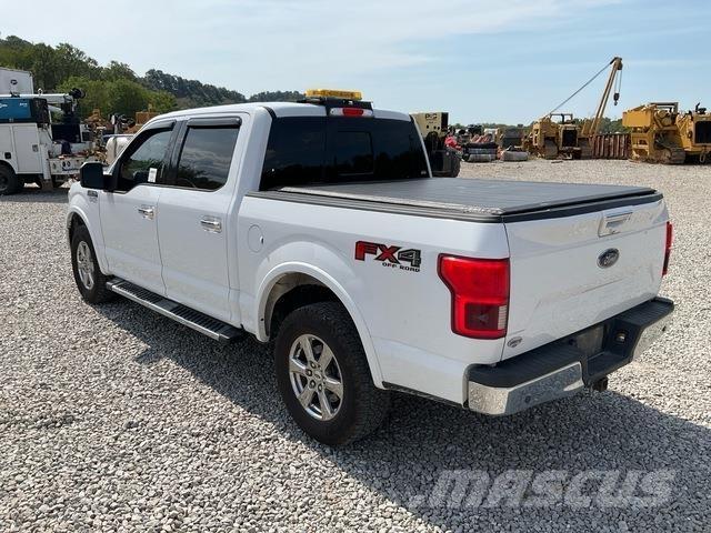 Ford F-150 Kis teherszállító/Platós kocsi