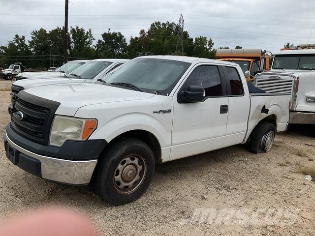 Ford F-150 Kis teherszállító/Platós kocsi