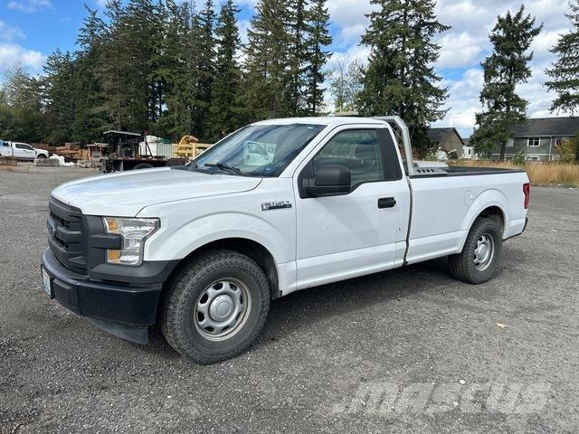 Ford F-150 Kis teherszállító/Platós kocsi