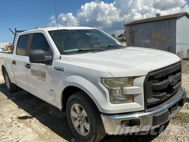Ford F-150 Kis teherszállító/Platós kocsi