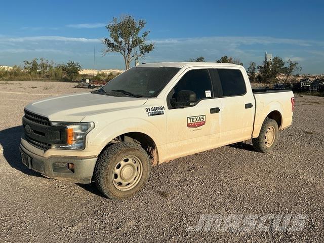 Ford F-150 Kis teherszállító/Platós kocsi