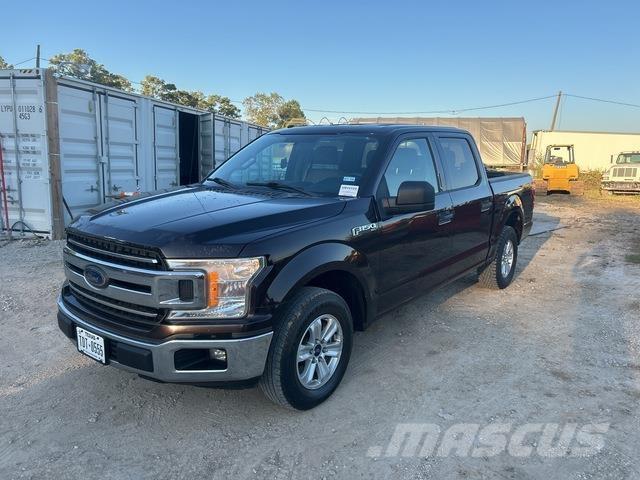 Ford F-150 Kis teherszállító/Platós kocsi