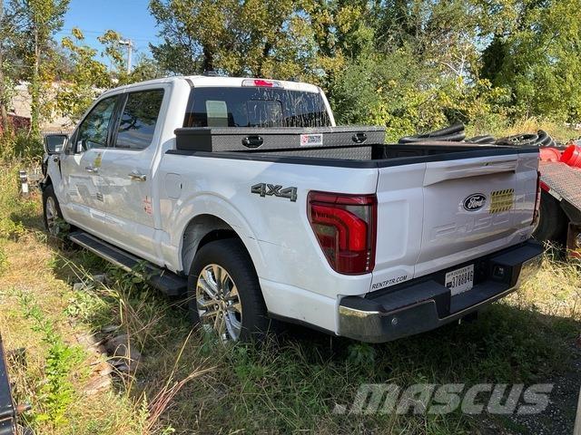 Ford F-150 Kis teherszállító/Platós kocsi