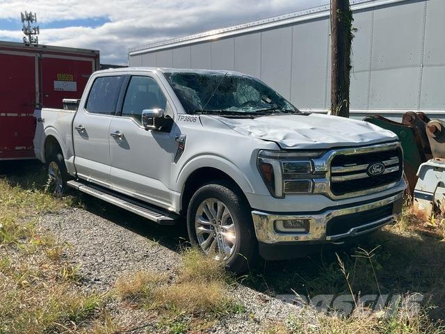 Ford F-150 Kis teherszállító/Platós kocsi