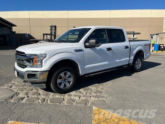 Ford F-150 Kis teherszállító/Platós kocsi