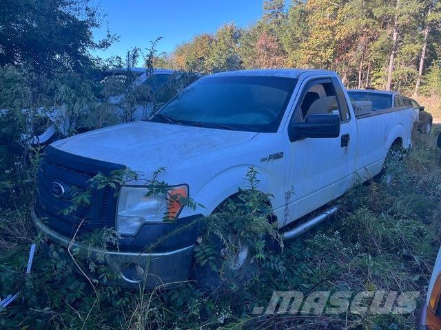 Ford F-150 Kis teherszállító/Platós kocsi