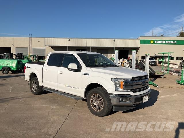 Ford F-150 Kis teherszállító/Platós kocsi