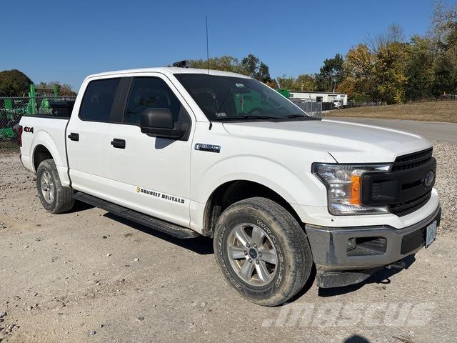 Ford F-150 Kis teherszállító/Platós kocsi
