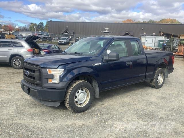 Ford F-150 XL Kis teherszállító/Platós kocsi