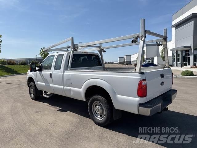 Ford F-250 Egyéb