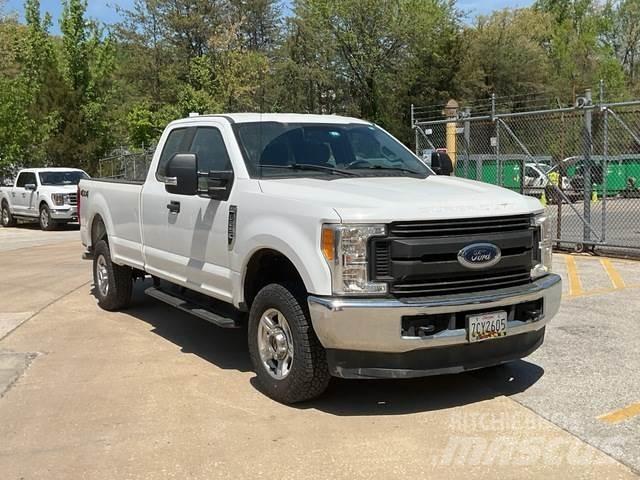 Ford F-250 Egyéb