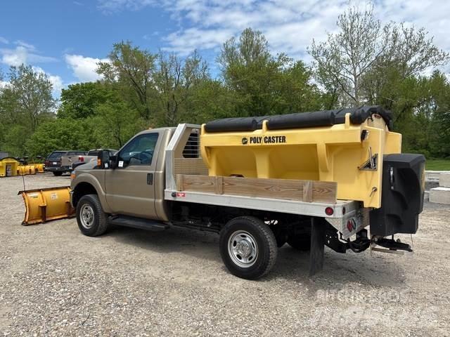 Ford F-250 Hóeltakarítók