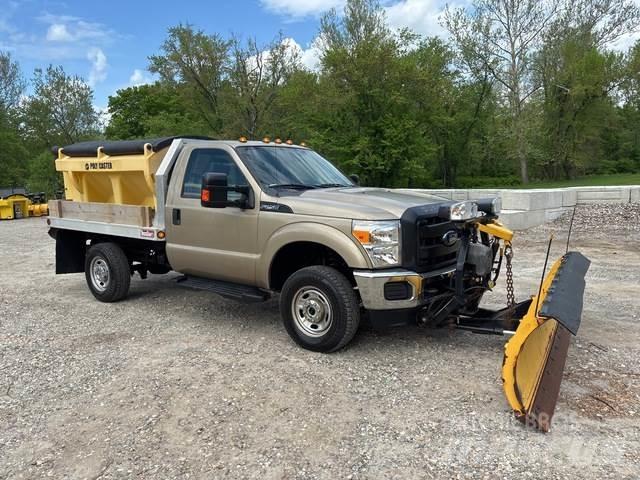 Ford F-250 Hóeltakarítók