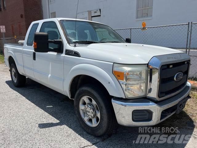 Ford F-250 Egyéb