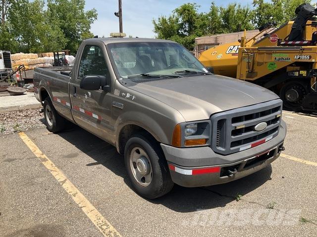 Ford F-250 Egyéb