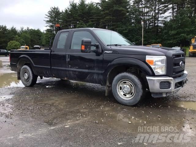 Ford F-250 Egyéb