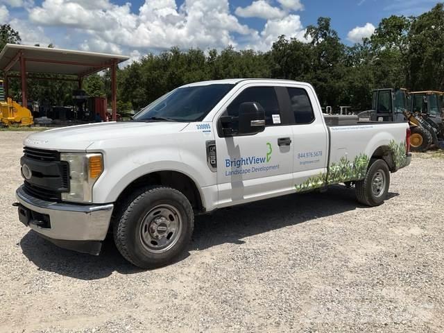 Ford F-250 Egyéb