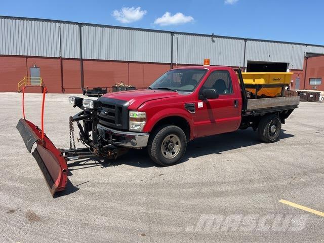 Ford F-250 Hóeltakarítók