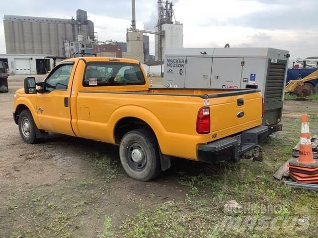 Ford F-250 Egyéb