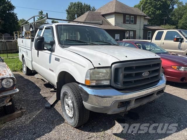 Ford F-250 Kis teherszállító/Platós kocsi
