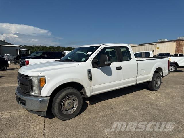 Ford F-250 Egyéb