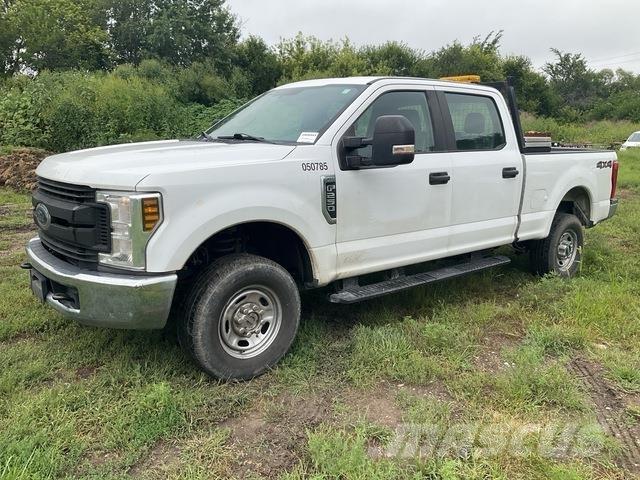 Ford F-250 Egyéb