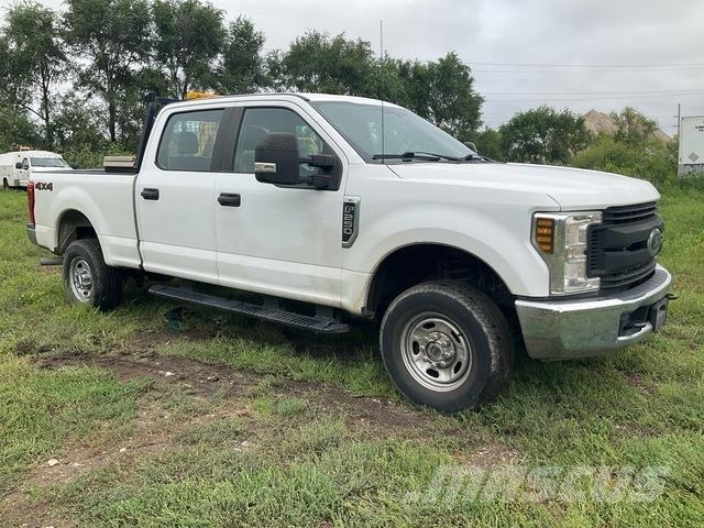 Ford F-250 Egyéb
