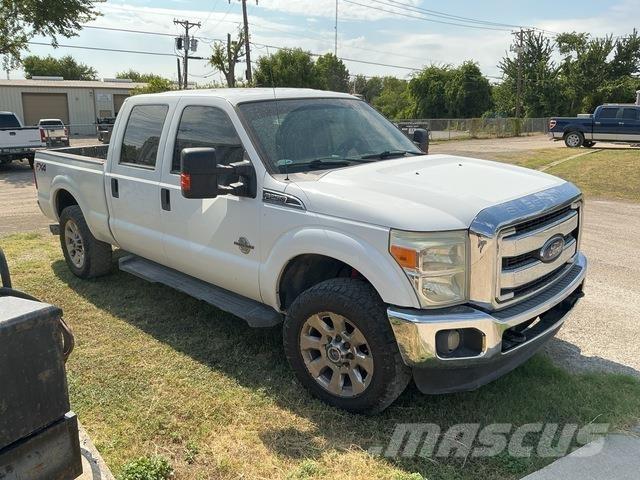 Ford F-250 Kis teherszállító/Platós kocsi