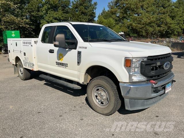 Ford F-250 Kis teherszállító/Platós kocsi