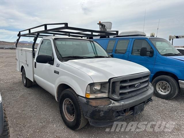 Ford F-250 Kis teherszállító/Platós kocsi