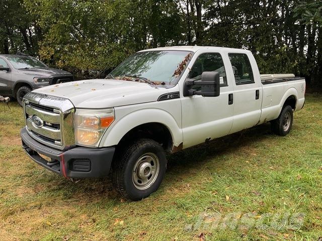 Ford F-250 Kis teherszállító/Platós kocsi