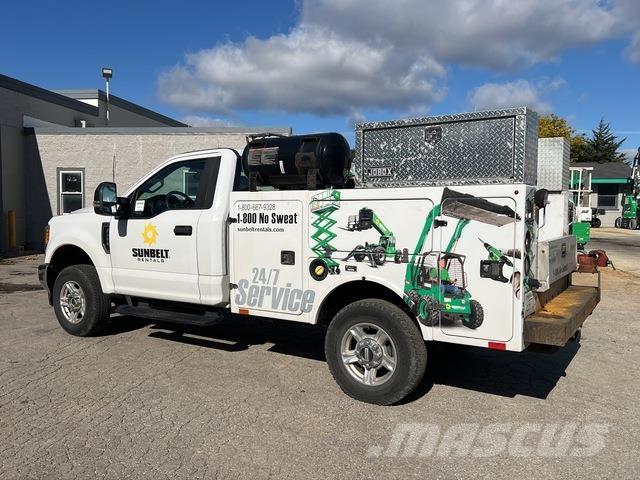 Ford F-250 Közúti karbantartó haszongépek