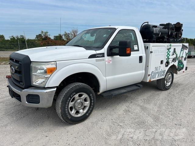 Ford F-250 Közúti karbantartó haszongépek