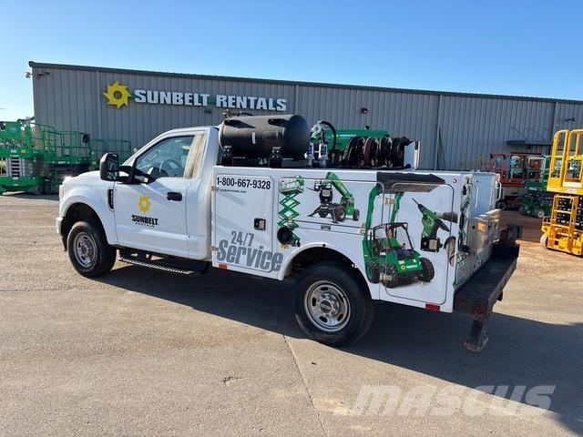 Ford F-250 Közúti karbantartó haszongépek