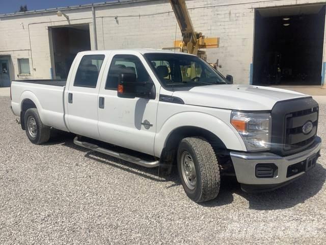 Ford F-250 4x4 Egyéb