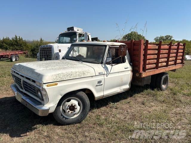 Ford F-350 Billenő teherautók