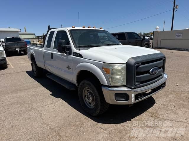 Ford F-350 Egyéb