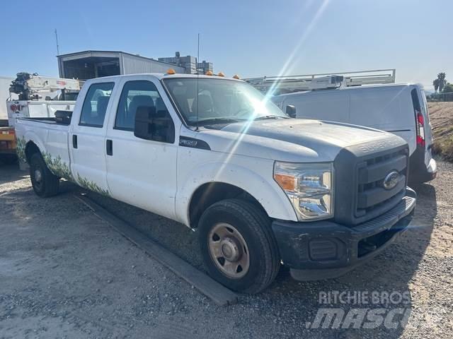 Ford F-350 Egyéb