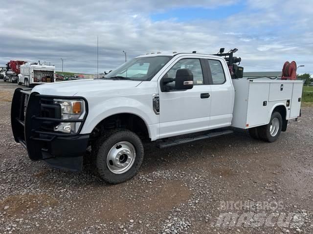 Ford F-350 Közúti karbantartó haszongépek