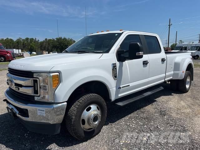 Ford F-350 Egyéb
