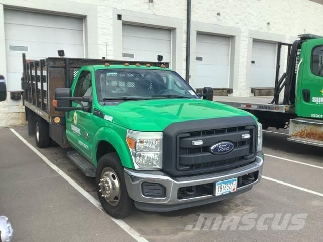 Ford F-350 Platós / Ponyvás teherautók