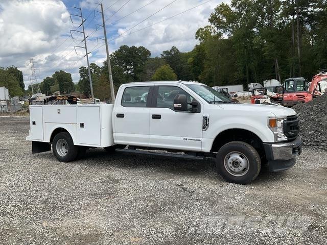 Ford F-350 Kis teherszállító/Platós kocsi