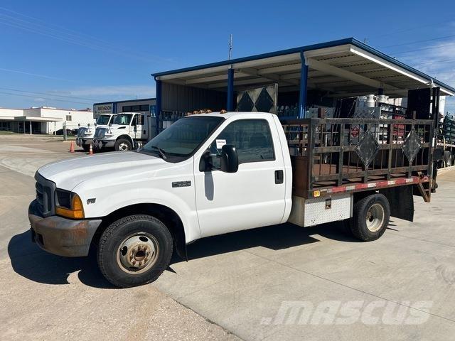 Ford F-350 Platós / Ponyvás teherautók
