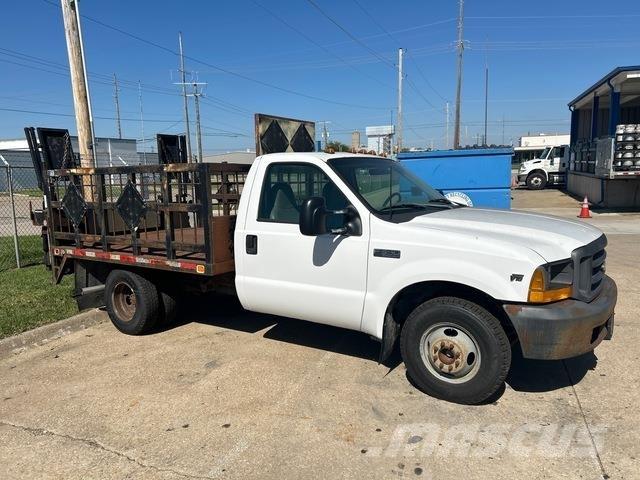 Ford F-350 Platós / Ponyvás teherautók