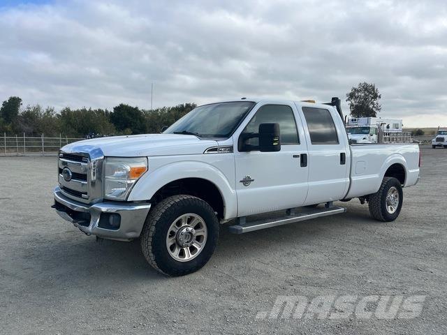 Ford F-350 Kis teherszállító/Platós kocsi