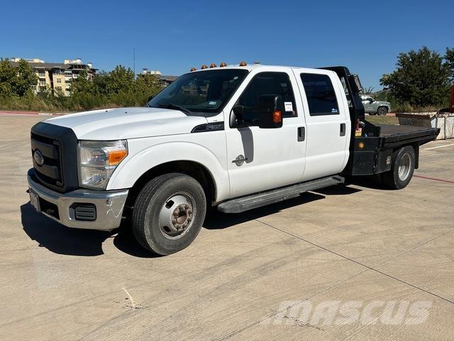 Ford F-350 Platós / Ponyvás teherautók